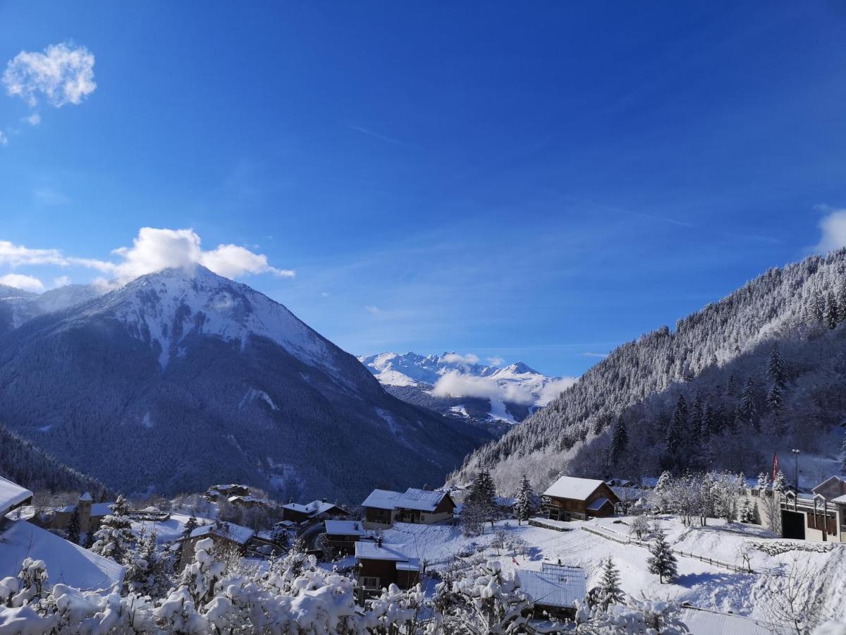 Hotel Ancolie - Champagny En Vanoise ลาปลาญ ภายนอก รูปภาพ