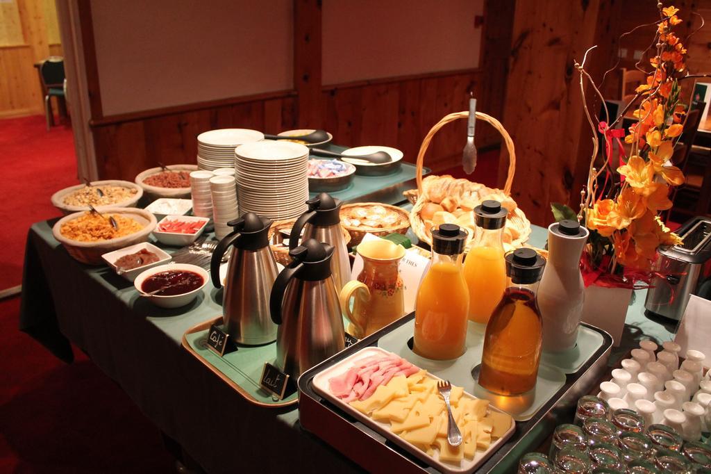 Hotel Ancolie - Champagny En Vanoise ลาปลาญ ภายนอก รูปภาพ