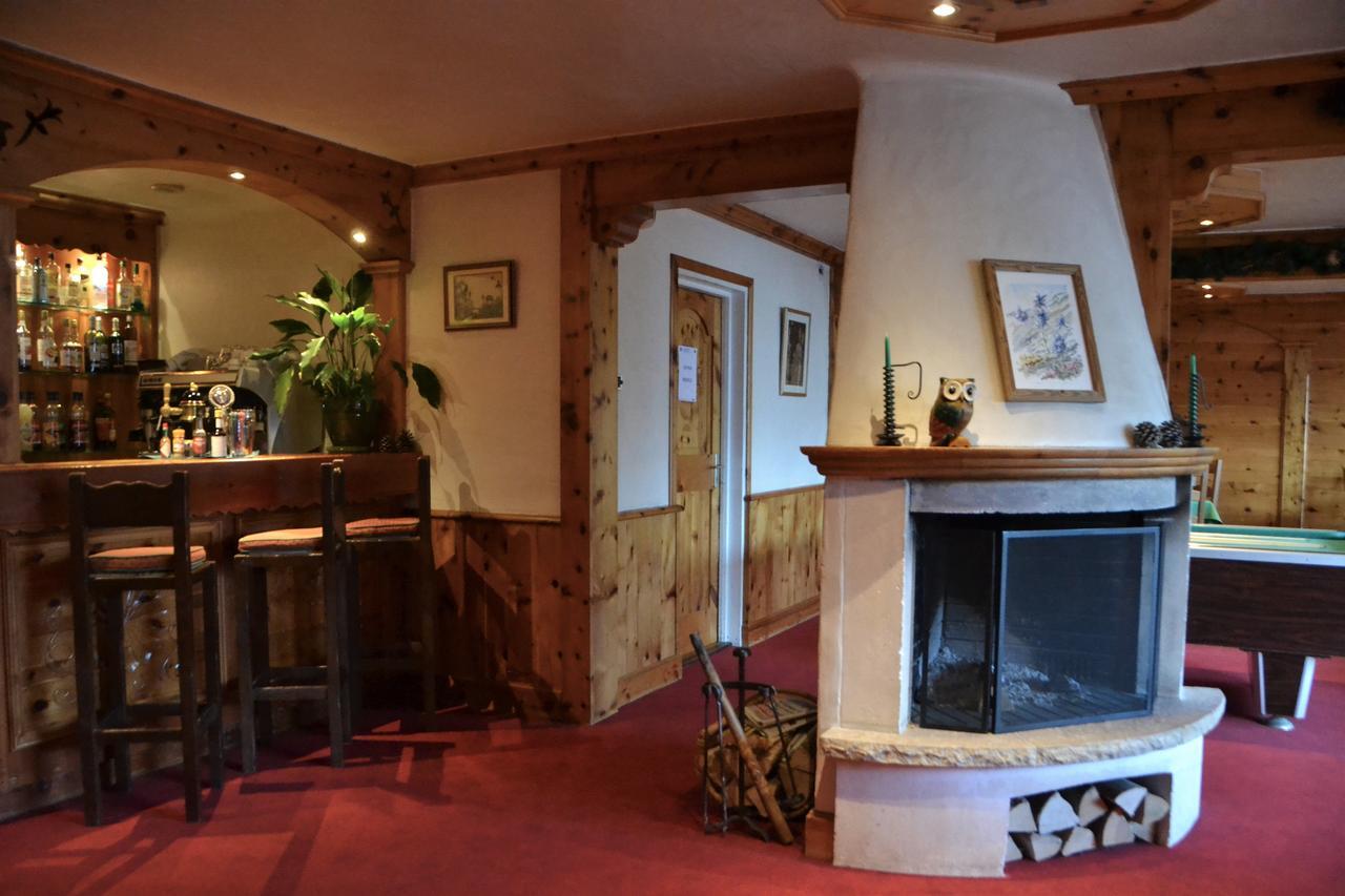 Hotel Ancolie - Champagny En Vanoise ลาปลาญ ภายนอก รูปภาพ